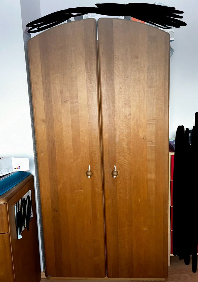 Schrank-Set mit 2 kleinen Regalen und Kommode in Mühlheim am Main