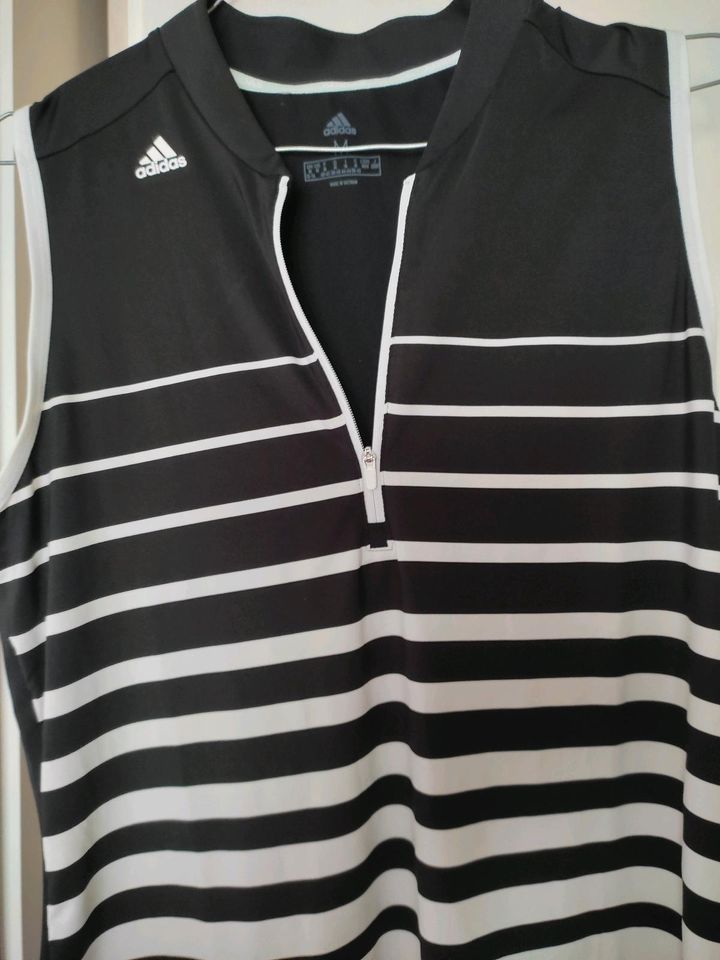 Shirt von Adidas Größe M in Stuttgart