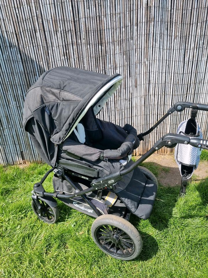 Emmaljunga Kinderwagen mit Sportsitz in Schwanebeck