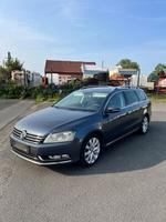Volkswagen Passat Variant 2.0 TDI Highline BlueMotion T... Niedersachsen - Bovenden Vorschau