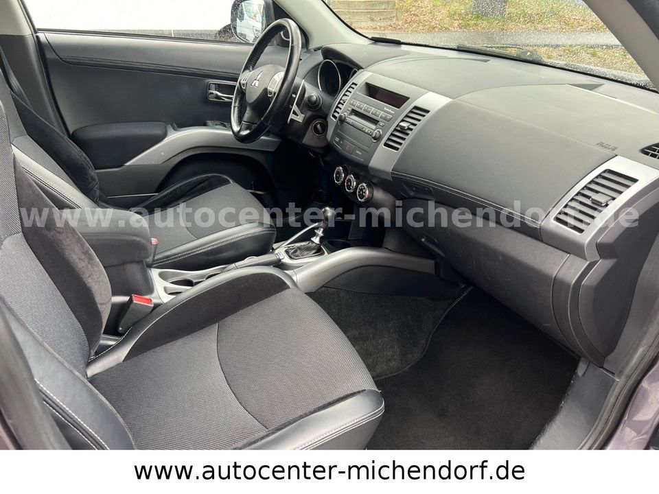 Mitsubishi Outlander Intense 4WD*Ahk*SHZ*7Sitzer* in Michendorf