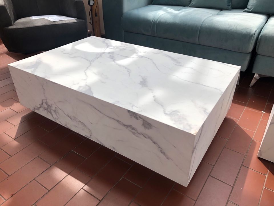 Couchtisch in Marmoroptik weiß 120x75 cm statt 1.508 € in Bremen