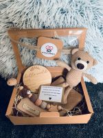 Baby Geschenk Bär, Schnullerkette, Halstuch braun, Babybox Bayern - Wilhelmsthal Vorschau