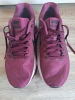 Neue Damen Nike Running Schuhe gr.39 ,40€ Niedersachsen - Salzgitter Vorschau