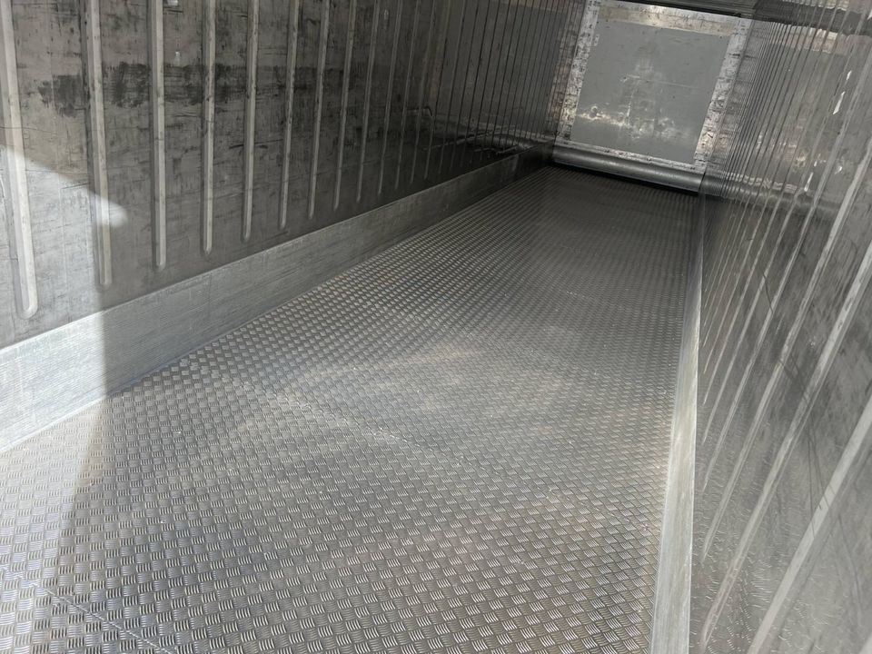 ✅ 40 Fuß HC Kühlcontainer/ Kühlzelle / mit Aluminium Flachfußboden, lackiert RAL 9003 in Hamburg