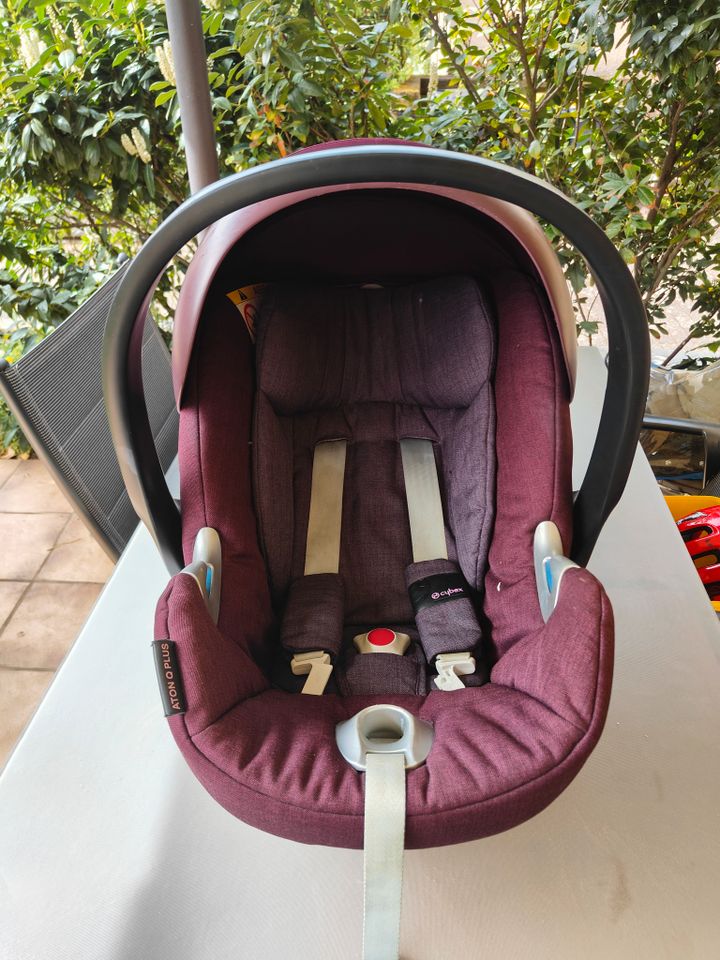 Cybex Aton Q Plus Babyschale Stiftung Warentest "gut (1,7)" in Ingelheim am Rhein