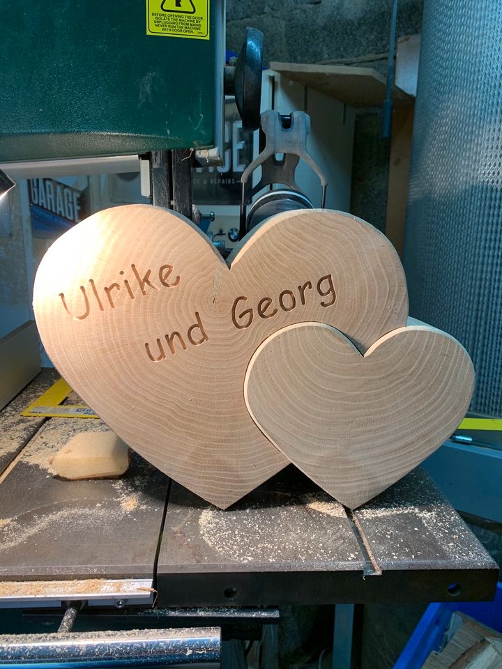 Holzdeko, Geburt, Hochzeit, personalisierte XXL Herzen in Ratingen