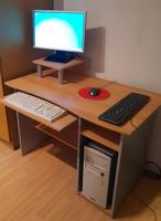 Schreibtisch mit PC-Komplettset Berlin - Lichtenberg Vorschau
