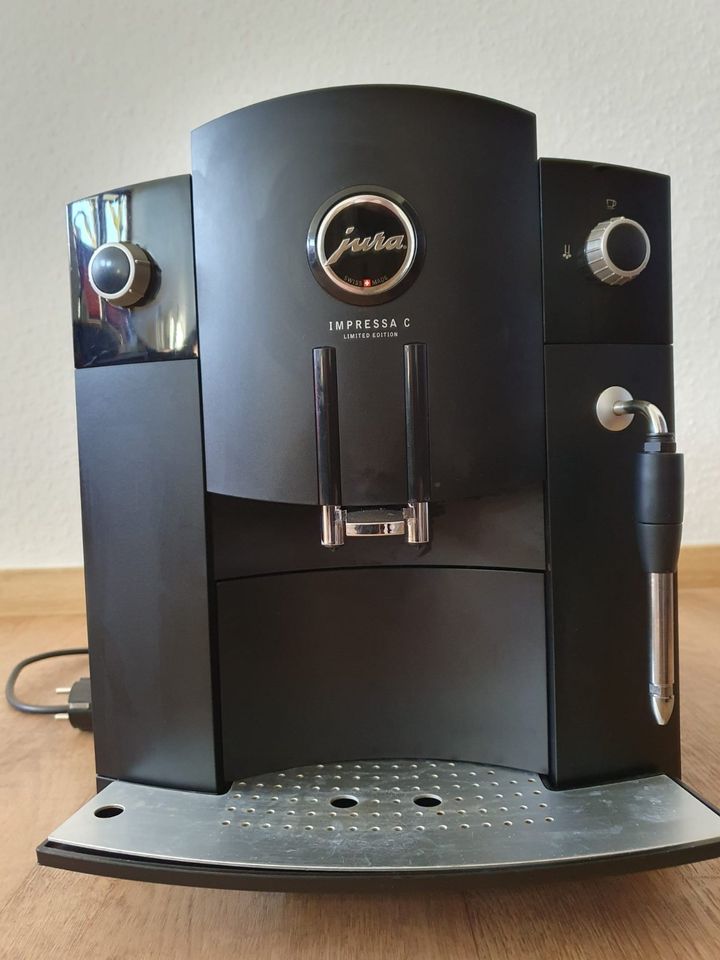 JURA Impressa C5 Kaffeevollautomat zu verkaufen! in Immenstadt