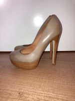 Buffalo London Leder Pumps high heels Plateau beige Khaki 37 Holz Berlin - Spandau Vorschau