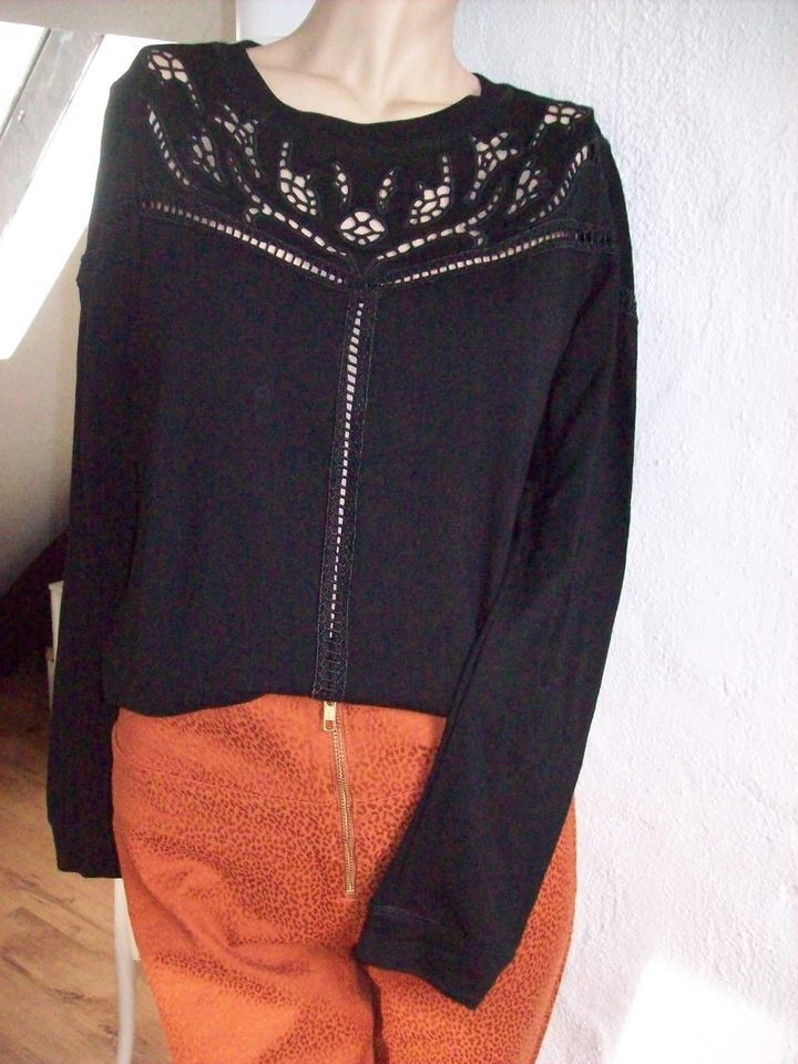 Romeo + Juliet Couture Sweater Sweatshirt schwarz Gr. S in Köln