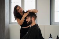 Friseur / Stylist (m/w/d) Stuttgart Stuttgart - Stuttgart-Nord Vorschau