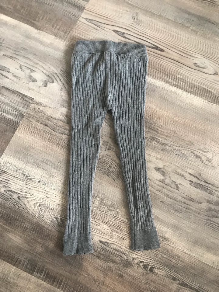 Strickleggings von H&M in der Gr. 98 in Müden