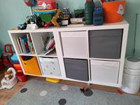 2x Ikea Kallax 2x2 zusammengeklebt weiß mimt Wandhalterung Nordrhein-Westfalen - Hamm Vorschau