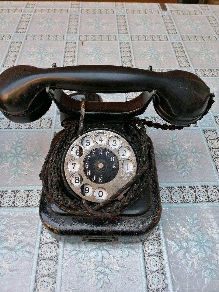 2 Vintage Retro Siemens Wählscheiben Telefone in Pattensen