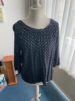 Bluse von Esprit in Größe 44 Niedersachsen - Winsen (Aller) Vorschau