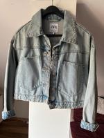 ZARA Jeansjacke | Cropped | Größe L | Hellblau Frankfurt am Main - Nordend Vorschau