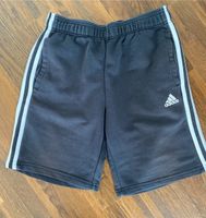 Kurze Hose von adidas, Größe 164 Hessen - Weiterstadt Vorschau