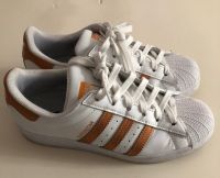 original adidas superstar white weiss Gold größe 38 Neuhausen-Nymphenburg - Nymphenburg Vorschau