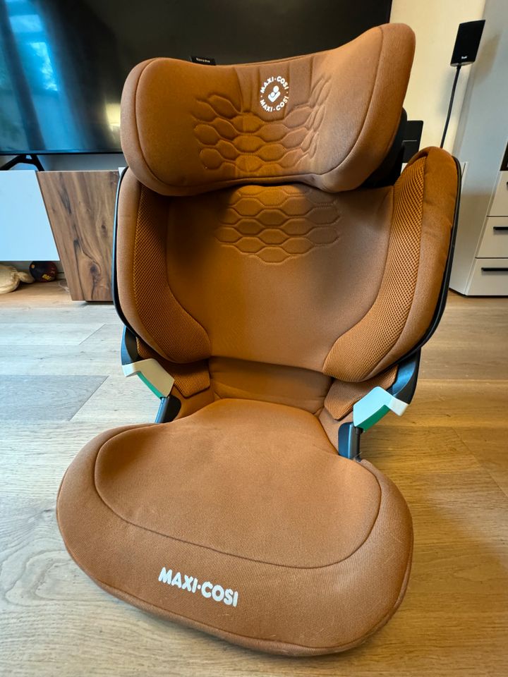 MAXI-COSI Kindersitz Kore Pro i-Size mit Isofix, authentic cognac in Sulzbach