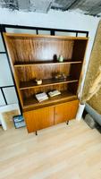 Vintage Schrank DDR Kommode Anrichte Sideboard Buffet Vitrine Friedrichshain-Kreuzberg - Friedrichshain Vorschau