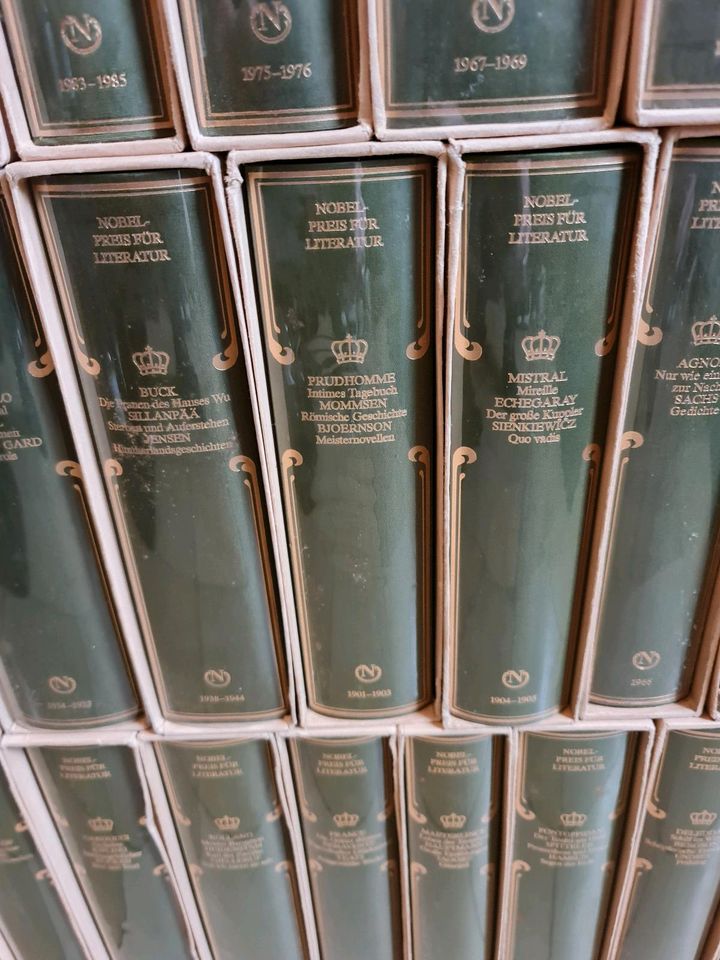 Nobelpreis für Literatur / 1901 - 1982 / Sammlung 28 Bücher VP in Recklinghausen