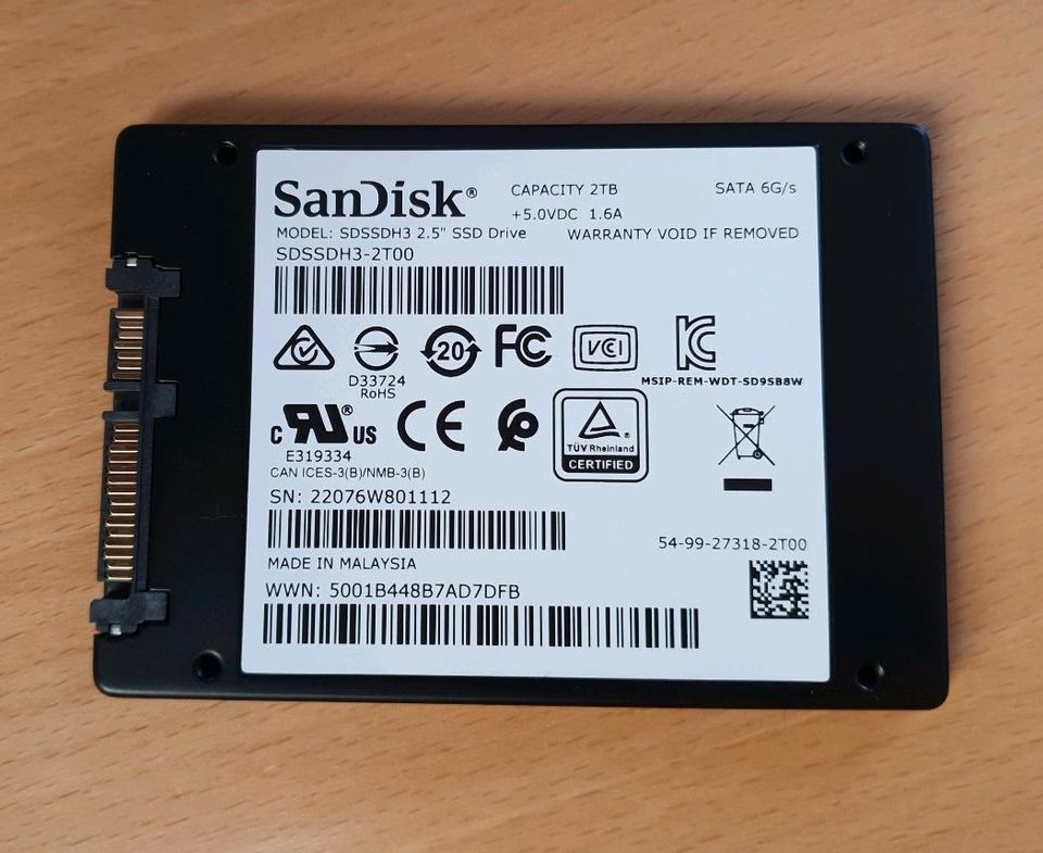 SanDisk 2TB 3D SSD Festplatte SATA in Haselünne
