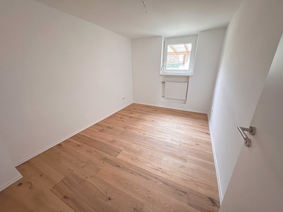 Sanierte 5 Zimmer Terrassen-Wohnung in Burgthann - Ohne Provision in Burgthann 