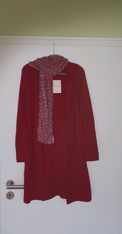 NEU Sorgenfri Strickmantel Strickjacke Tilli in Burgundy M in Mielkendorf