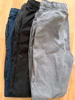 3 Hosen Gr. 170 von H&M schwarz, grau, dunkelblau Bayern - Erding Vorschau