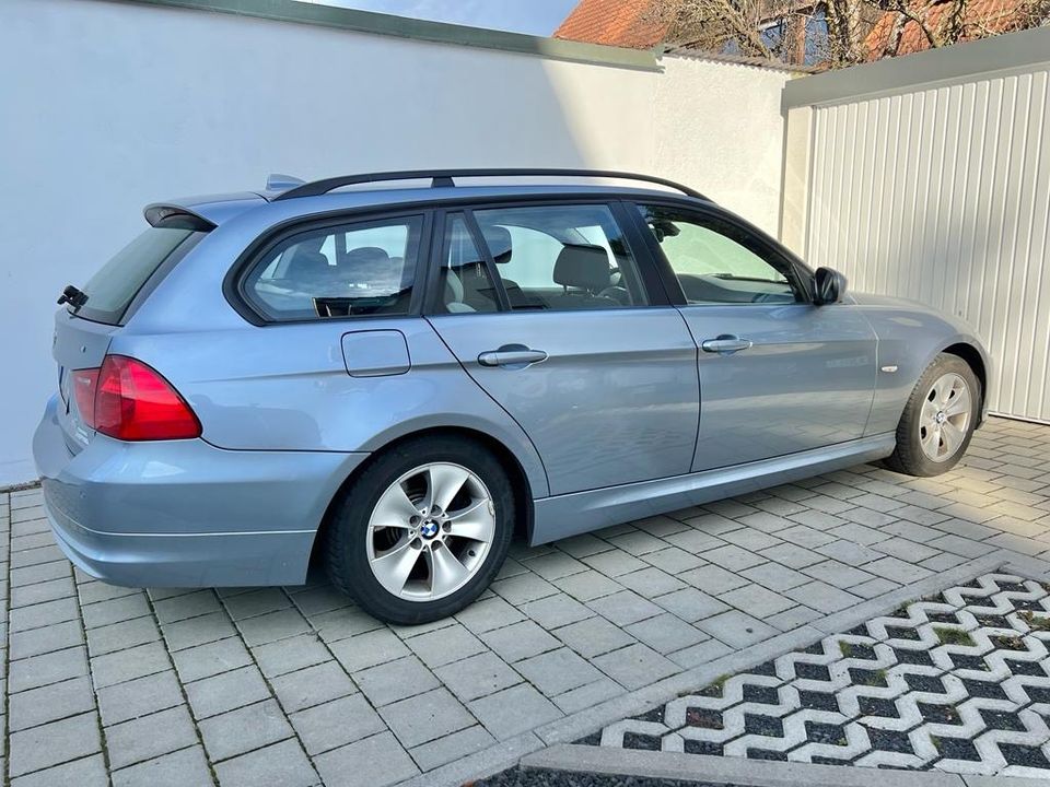 BMW 318 d * Touring * Klimaautomatik * Einparkhilfe in Augsburg