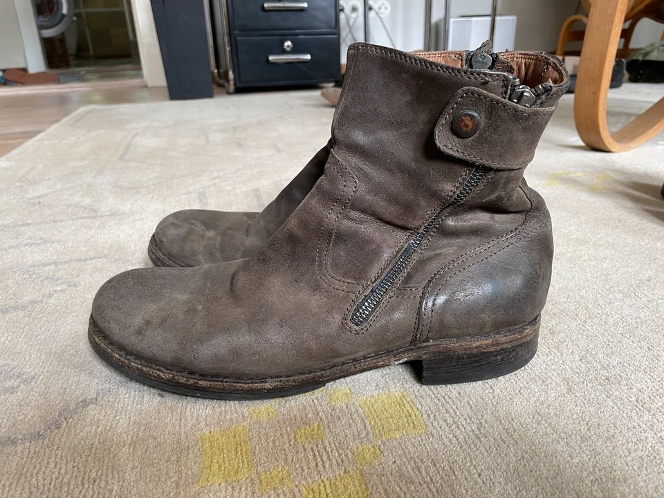 PANTANETTI Stiefel Boots Gr. 42 Farbe Grau Rauhleder in Berlin