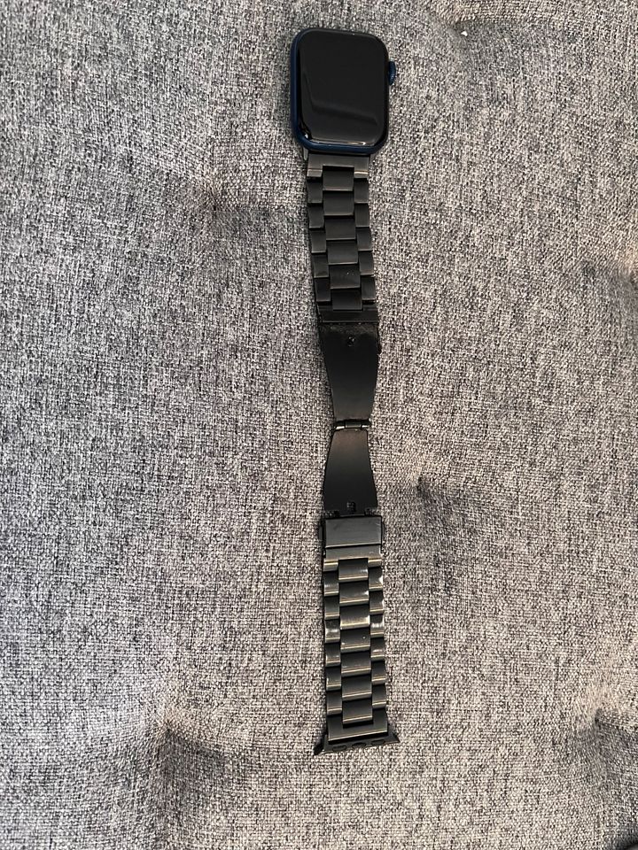 Apple Watch Series 6 40mm in Bonn