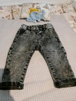 Coole schwarze Jeans von Zara in Gr 80 Herzogtum Lauenburg - Büchen Vorschau