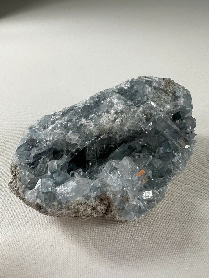 Coelestin Geode / Kristalle / Heilsteine / Mineralien in Nürtingen