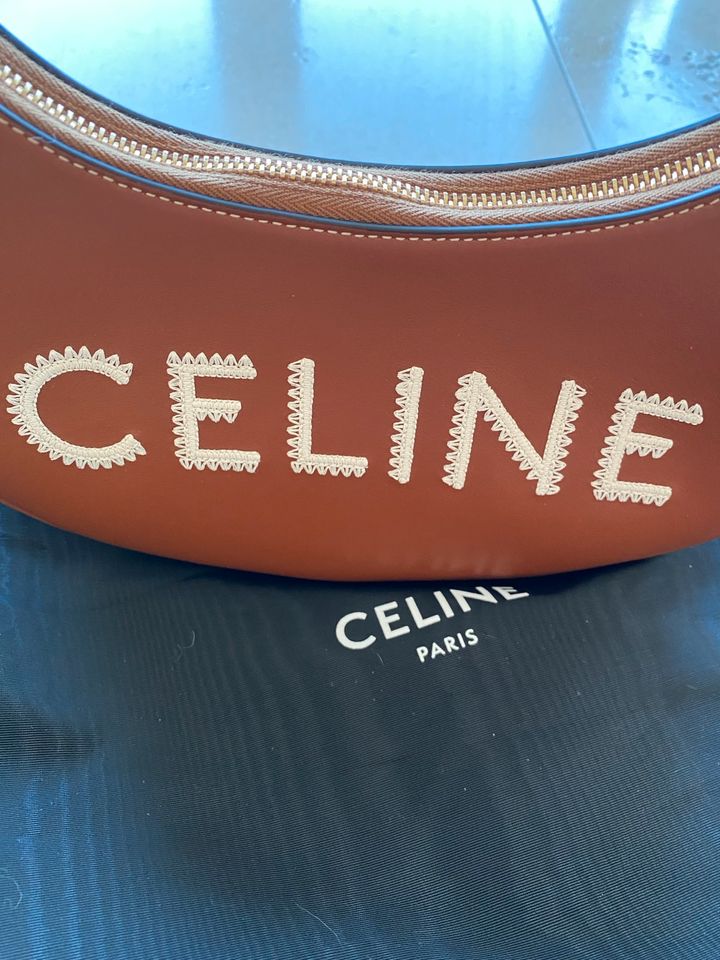 Celine Medium AVA Tasche neu mit Etikett!!! in Würzburg