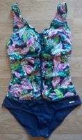 Sunseeker Shapewear Badeanzug Liane navy Floralprint Gr.40C Nordrhein-Westfalen - Kleve Vorschau