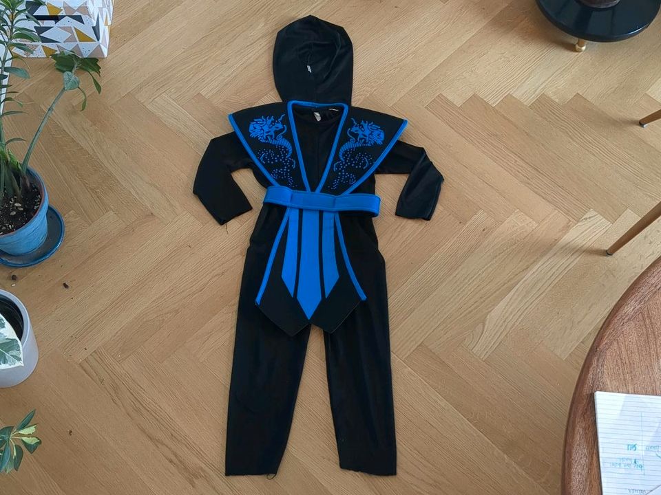 Ninja Kostüm 110 / 116 Kinderkostüm in Berlin