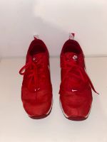 Nike Schuhe rot Damen Größe 39 Berlin - Reinickendorf Vorschau