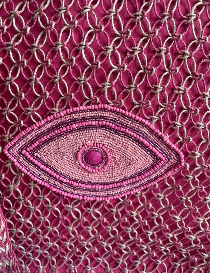 Tasche mit pink und weißen Muster und Pailletten Auge in Berlin