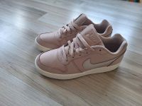 Nike sneaker Gr.40 Sachsen-Anhalt - Halle Vorschau