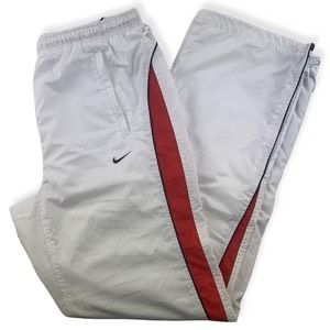 Suche diese nike hose in XXL !!! in Lüdenscheid