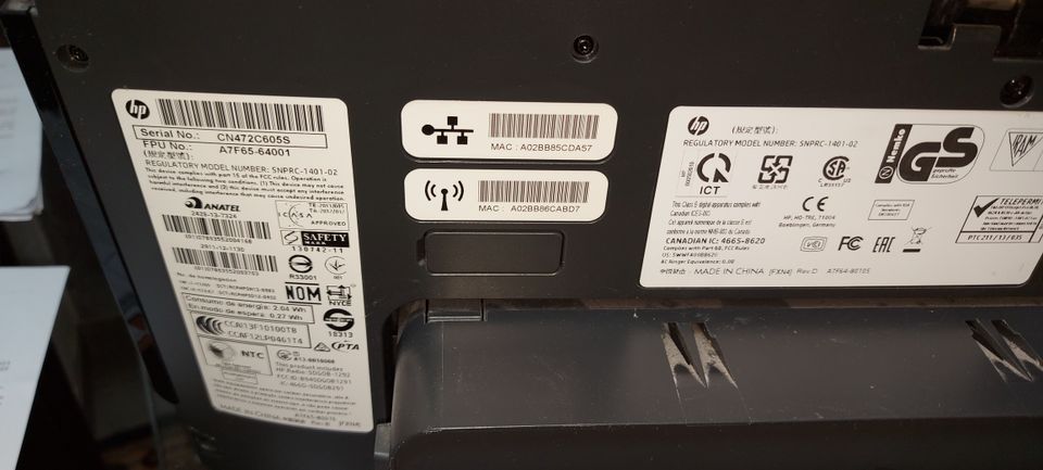 HP Officejet Pro 8620 incl 5 Schwarz und 3 Magenta Patronen in Alsdorf