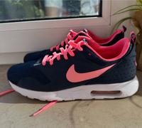 Nike Schuhe, gr 38, Sneaker, wNeu Niedersachsen - Wildeshausen Vorschau