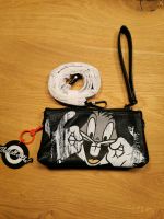 Desigual Clutch wie Neu Tasche Looney Tunes Bugs Bunny schwarz Schleswig-Holstein - Eckernförde Vorschau