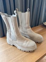 Plateaustiefel, creme, Gr.41 Rostock - Hansaviertel Vorschau