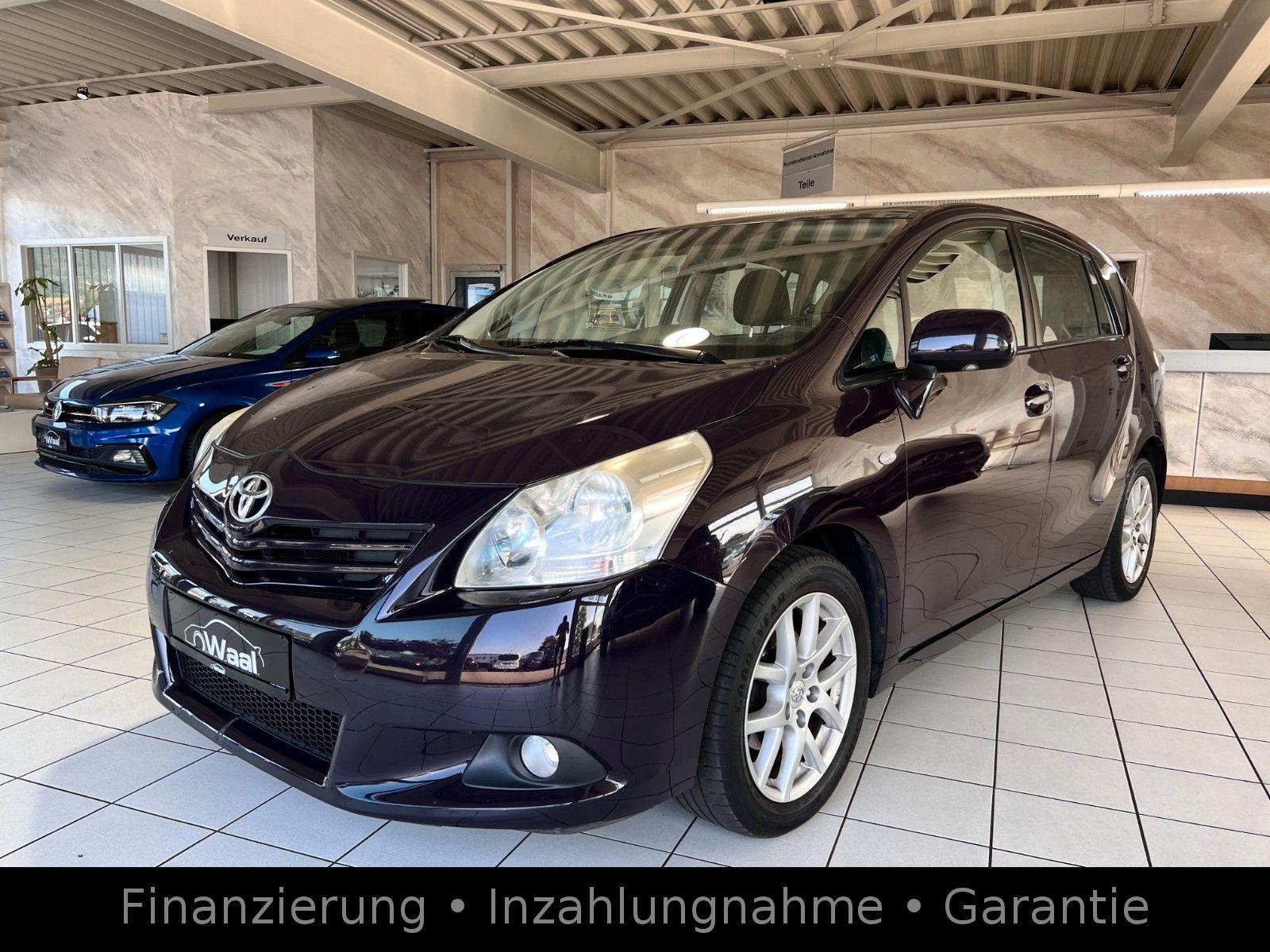 Abbildung des Autos Toyota Verso Executive*A…
