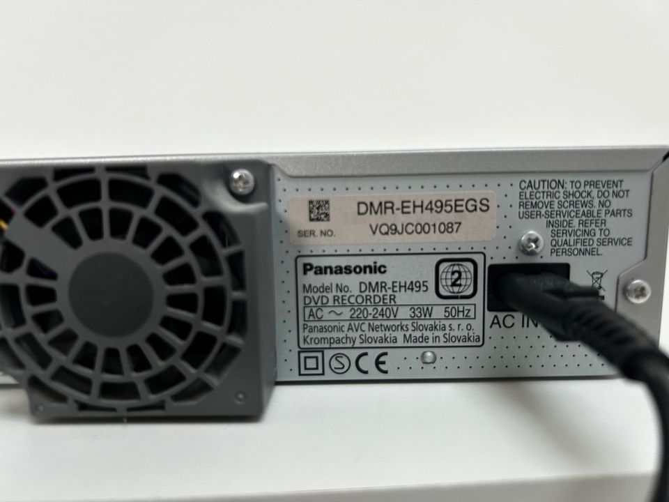 PANASONIC DMR-EH495 in Edermünde