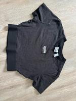 Adidas Croptop S/36 neuwertig Köln - Kalk Vorschau