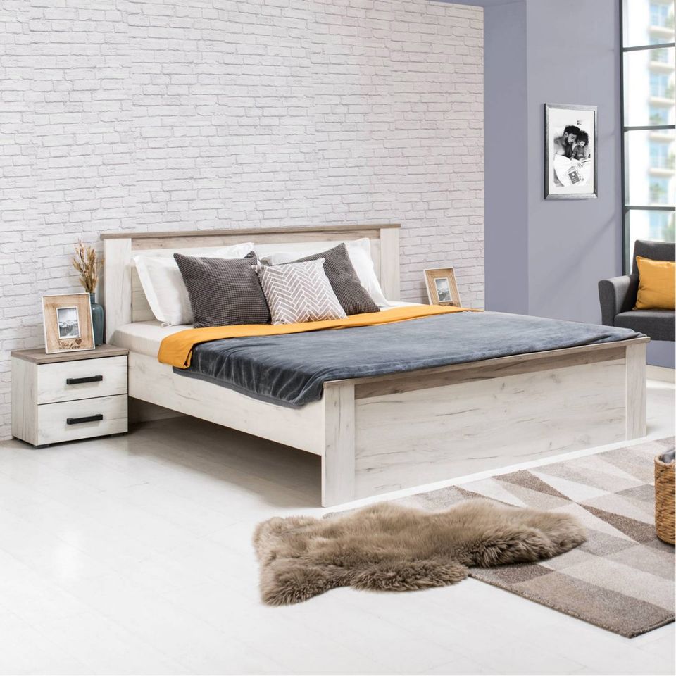 Bett Holzbett Futonbett Doppelbett Eiche Holz 160x200 NEU 080-Er in Erfurt